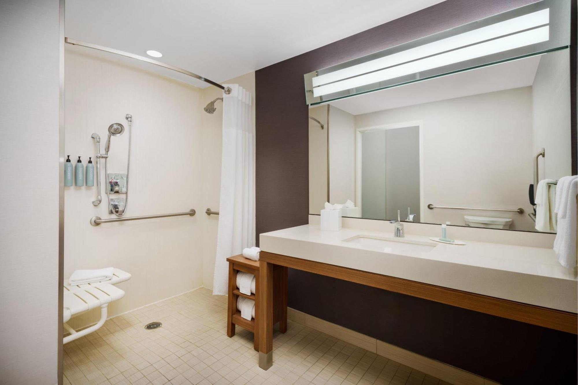 Courtyard By Marriott Phoenix Mesa Gateway Airport Екстериор снимка