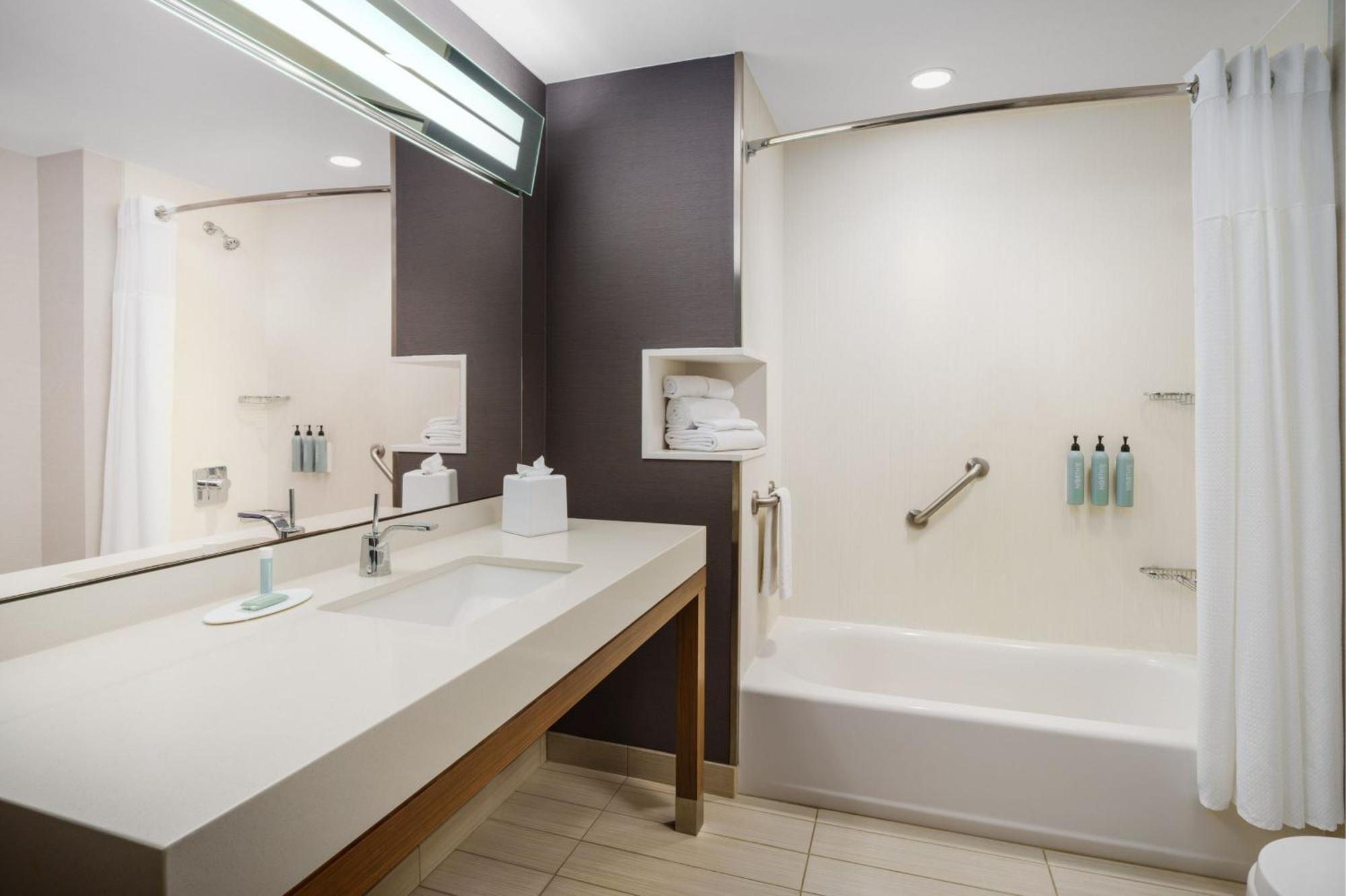Courtyard By Marriott Phoenix Mesa Gateway Airport Екстериор снимка