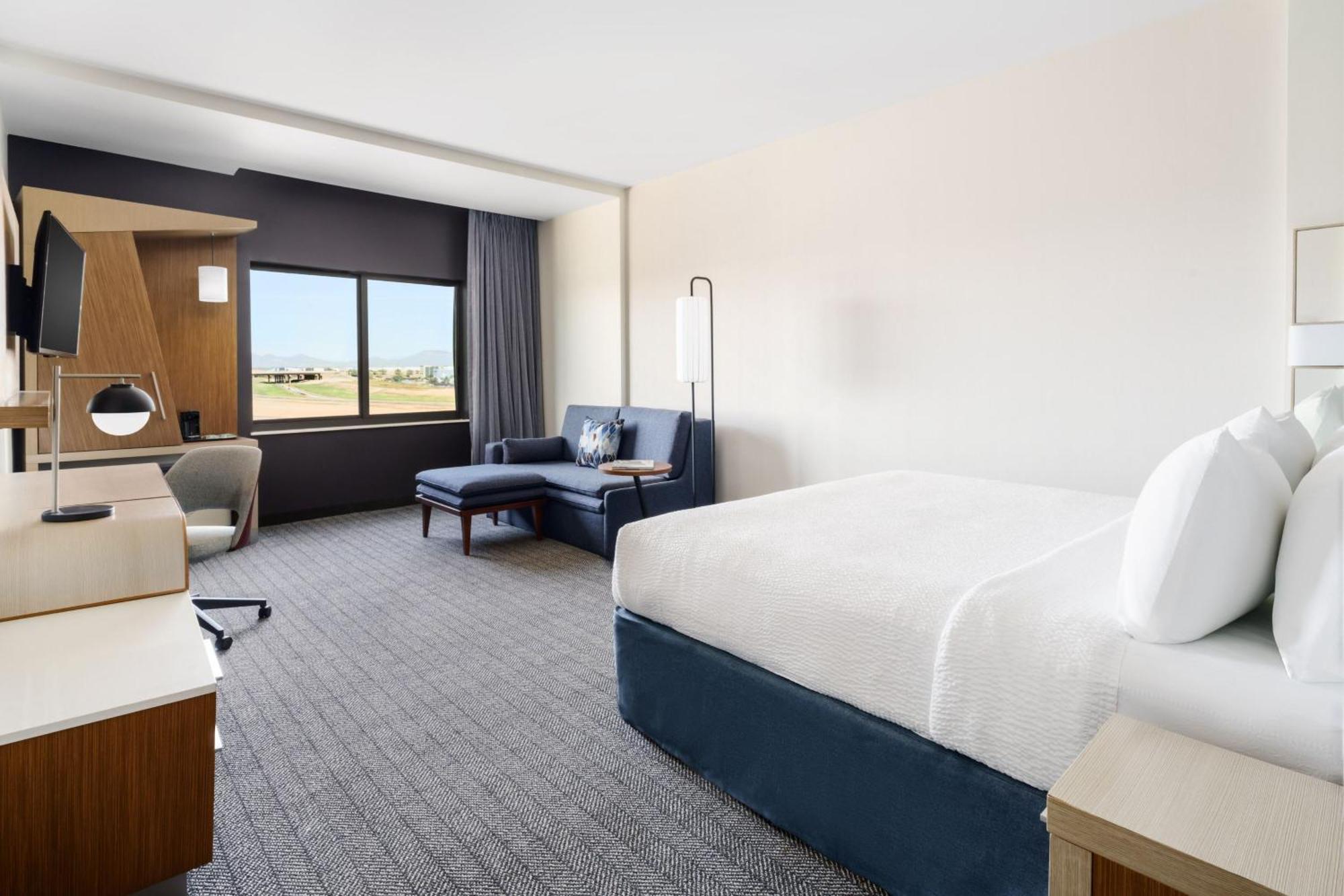 Courtyard By Marriott Phoenix Mesa Gateway Airport Екстериор снимка