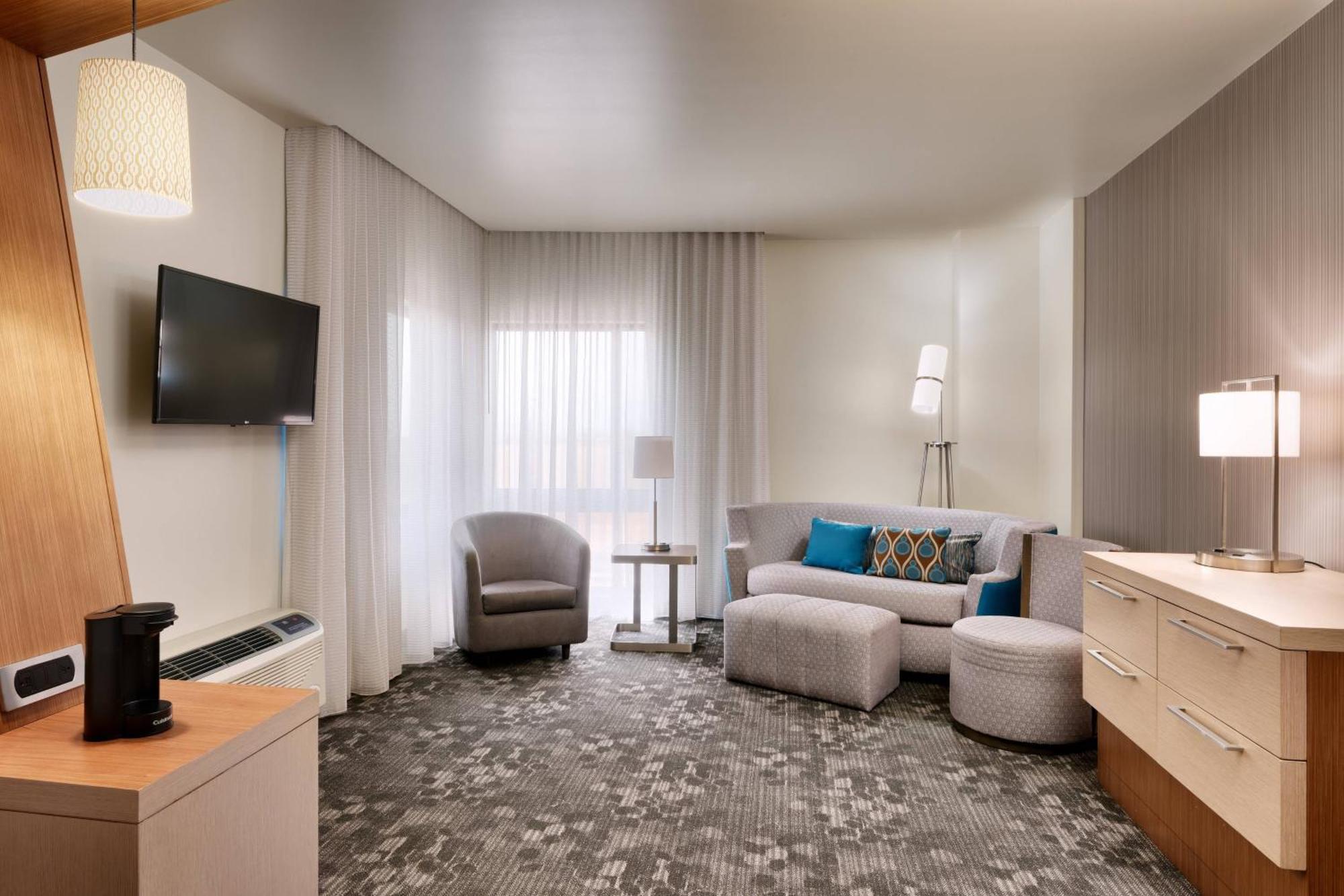 Courtyard By Marriott Phoenix Mesa Gateway Airport Екстериор снимка