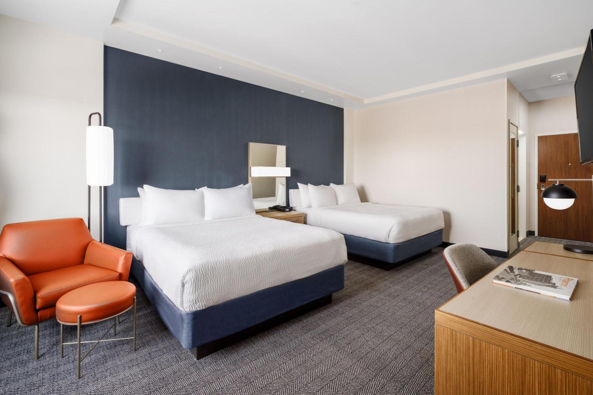 Courtyard By Marriott Phoenix Mesa Gateway Airport Екстериор снимка