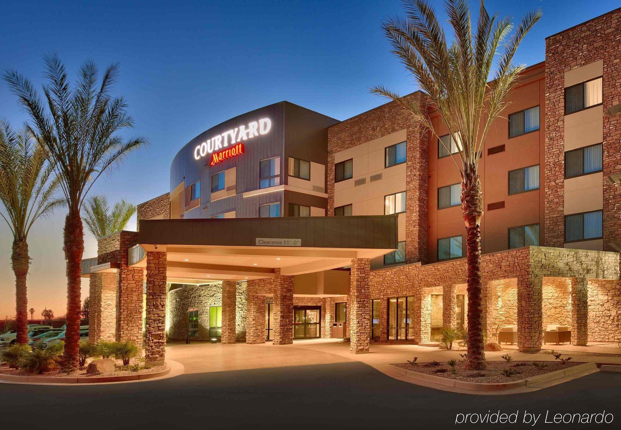 Courtyard By Marriott Phoenix Mesa Gateway Airport Екстериор снимка