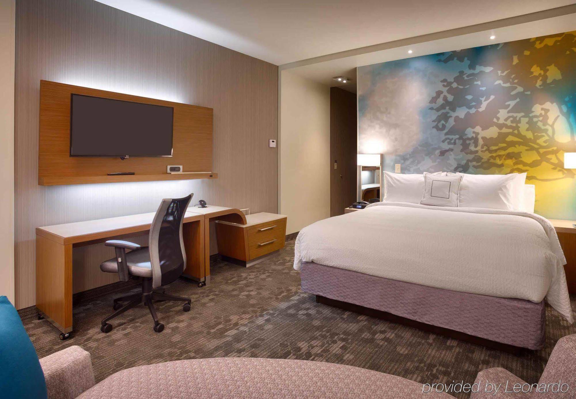 Courtyard By Marriott Phoenix Mesa Gateway Airport Екстериор снимка