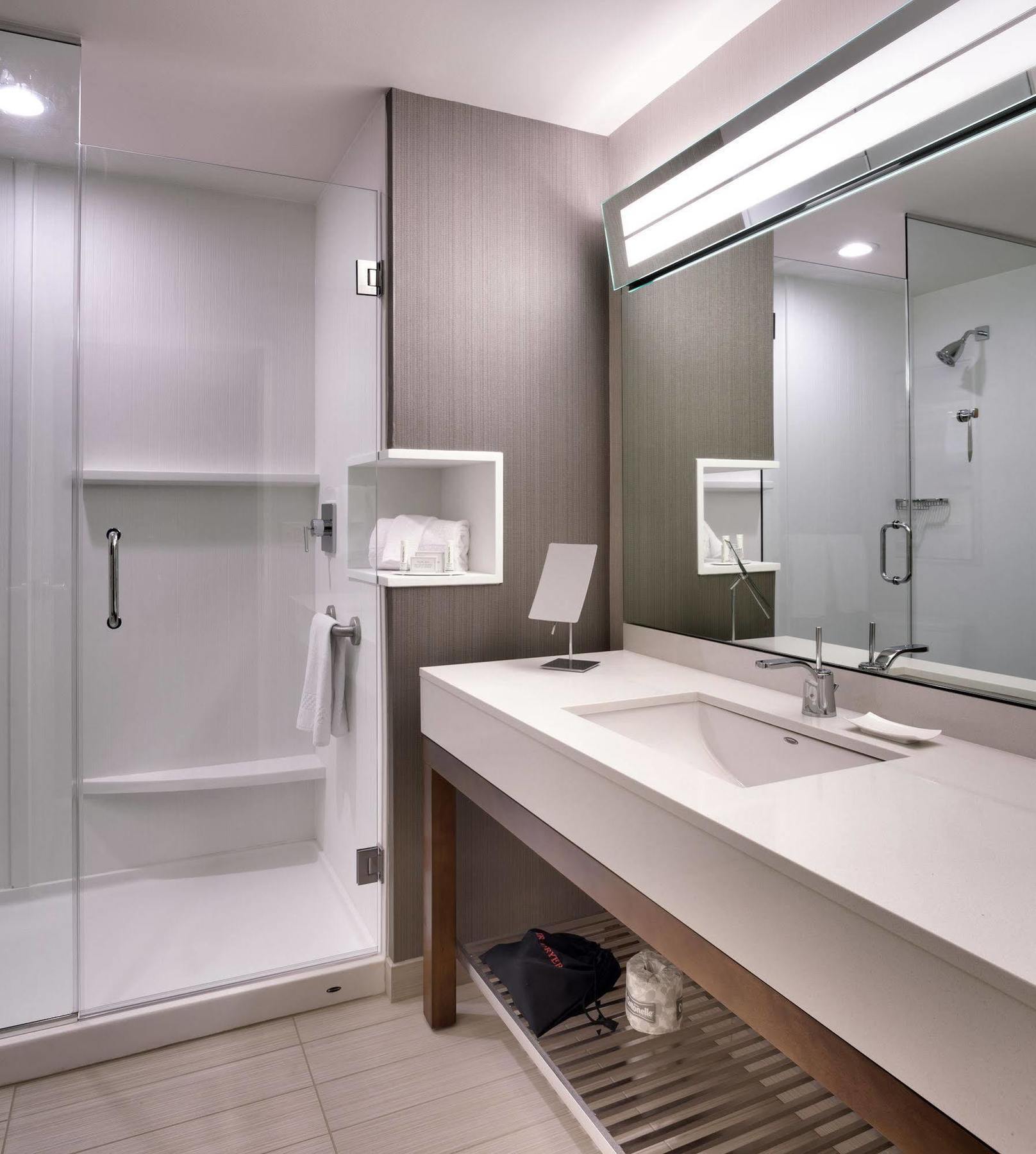 Courtyard By Marriott Phoenix Mesa Gateway Airport Екстериор снимка