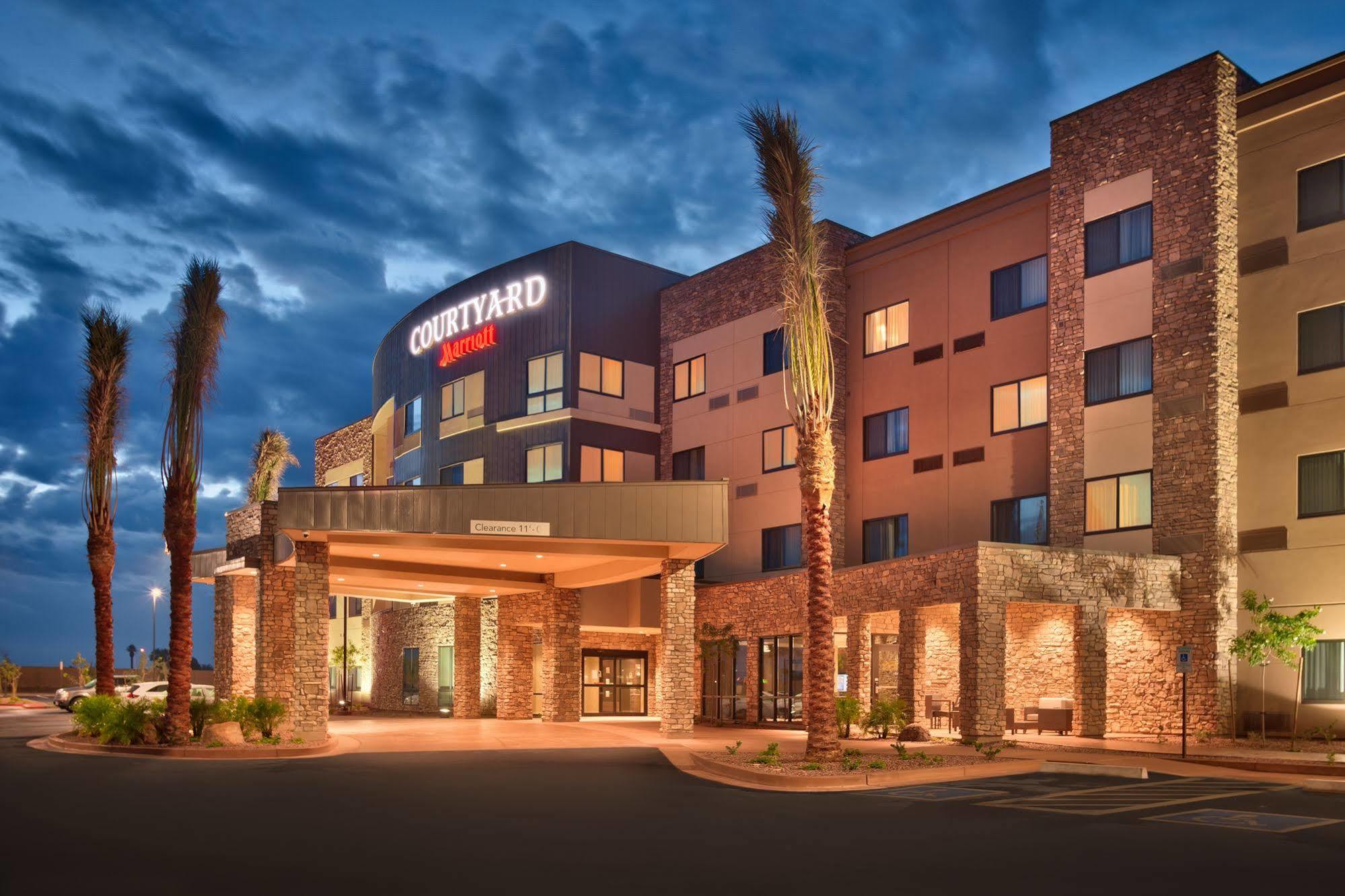 Courtyard By Marriott Phoenix Mesa Gateway Airport Екстериор снимка